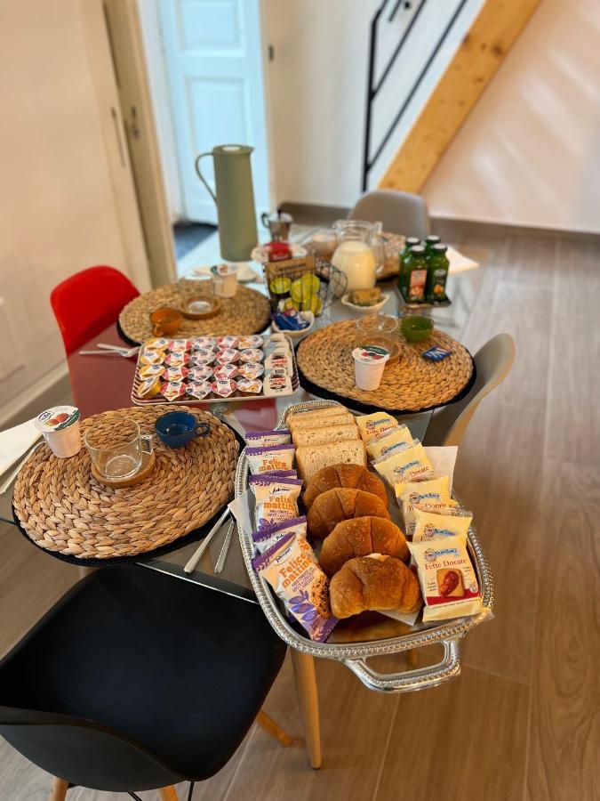 La Casa Di Marty Διαμέρισμα Νάπολη Εξωτερικό φωτογραφία